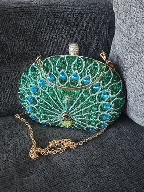 The NEW Boutique Green Peacock Crystal Evening Clutch with Gold Chain